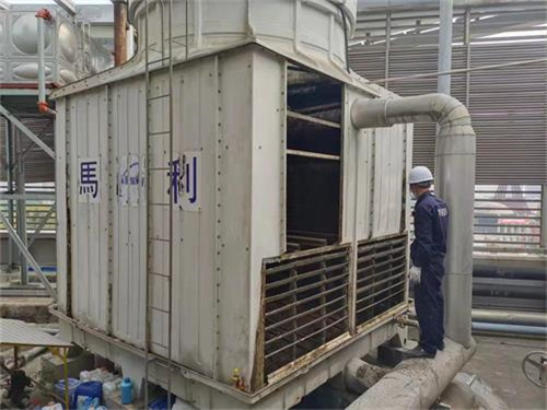 玻璃鋼圓形逆流式冷卻塔的特點(深圳圓形逆流式玻璃鋼冷卻塔報價)